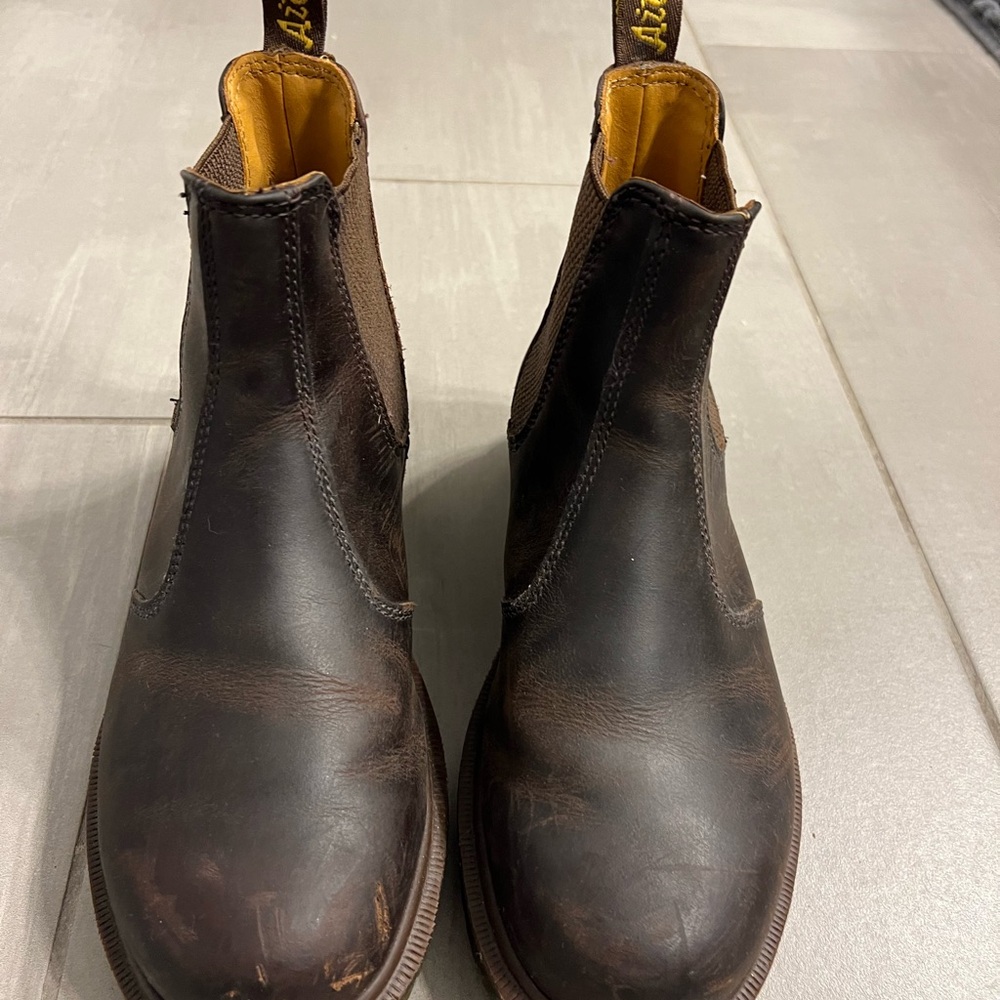 Women’s Dr. Martens boots size 6